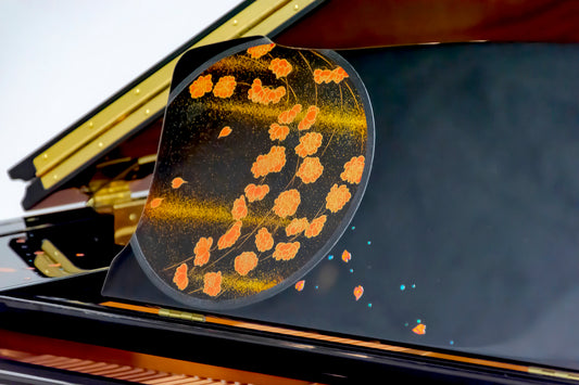 彩輝光蒔絵「オーダーメイドデザイン」(グランドピアノ譜面台)制作費